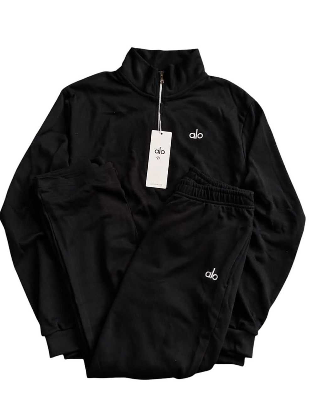 ALO Men’s Black Quater Zip Pullover Set